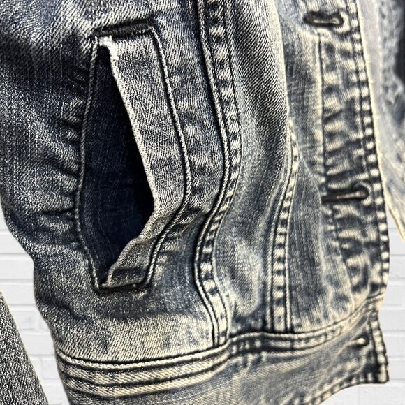 The Limited Button Down Denim Jacket Stretch Cropped Oversized Jean Sweater - Picture 10 of 11